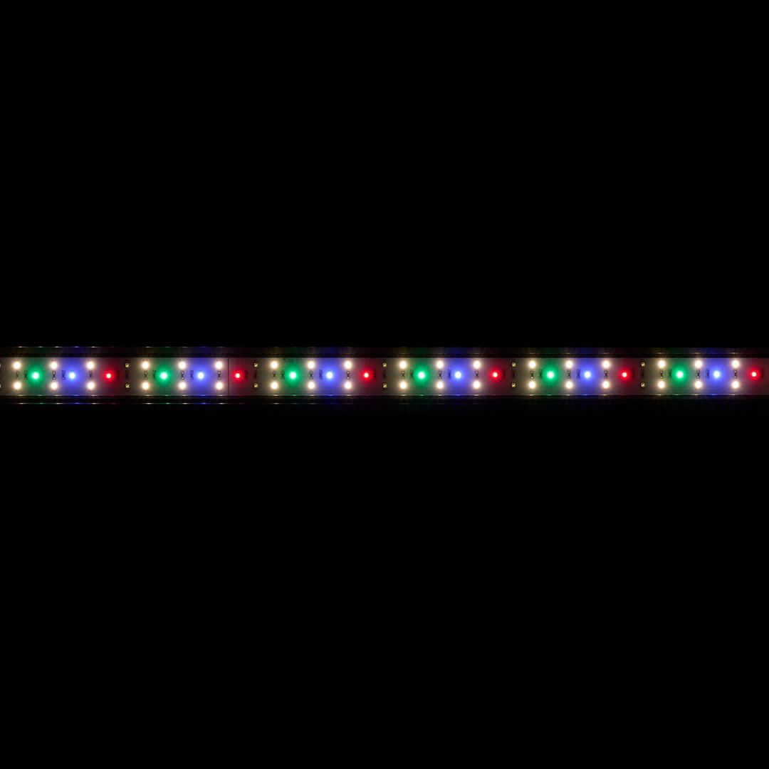 Aquael Leddy Slim BT 960 32W Czarna Lampa LED WRGB+UV do Akwarium 100-120cm.jpg